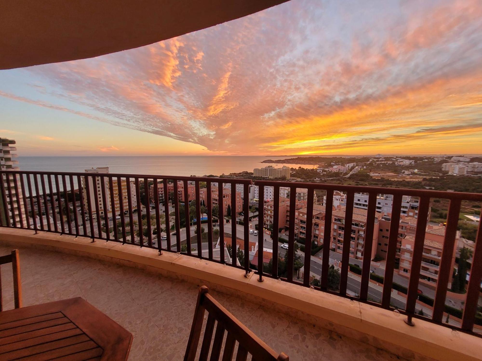 O Wow Sunset Beach And Cliffs View Portimão Buitenkant foto
